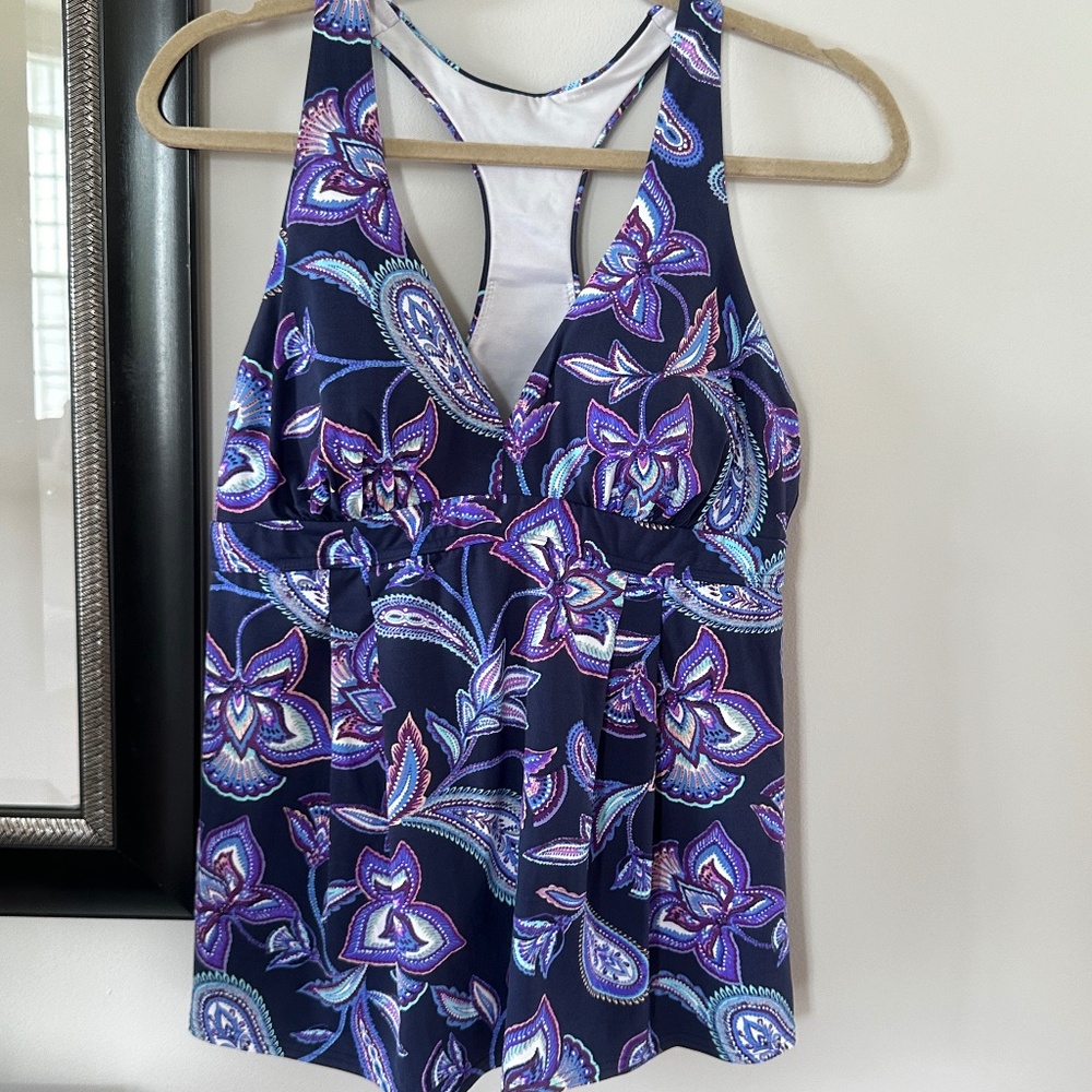 Lands End Tankini Swim Top Size 12 Like new